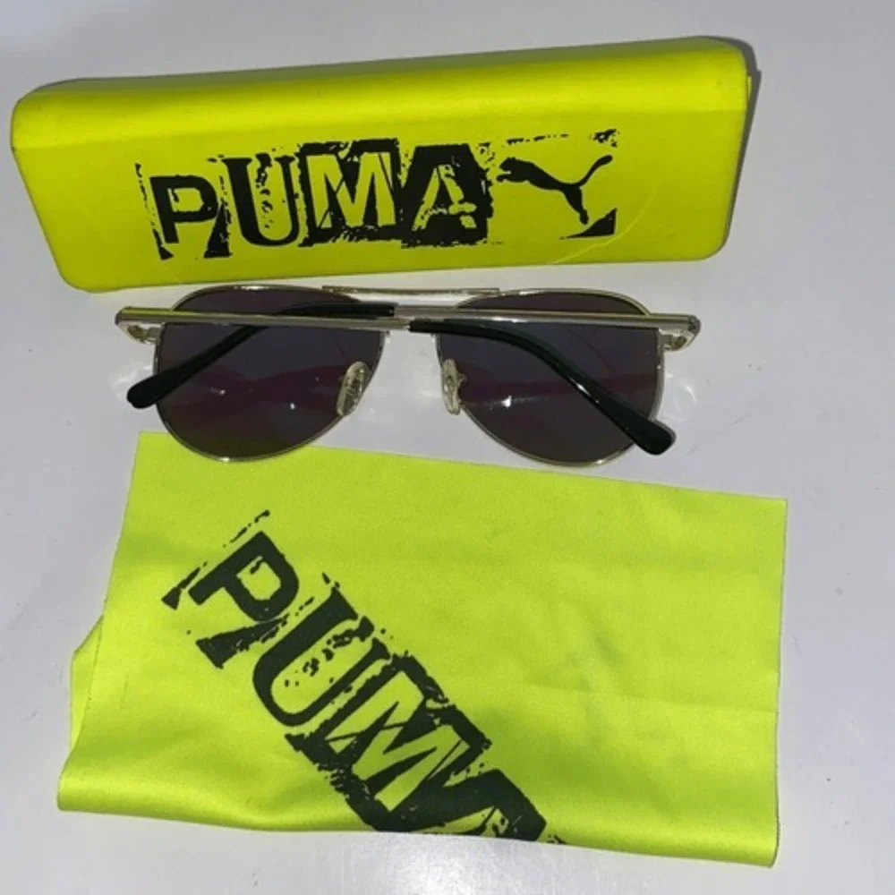 Puma Unisex Aviator's Sunglasses with Neon Green Case